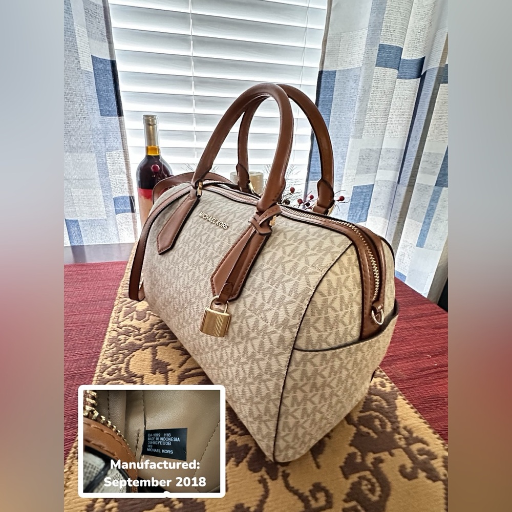 Michael Kors Doctors bag
